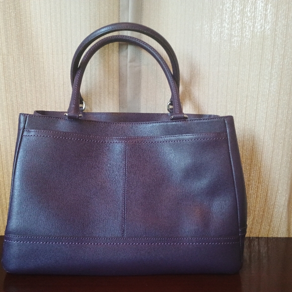 Coach Park Leather Carryall - Picture 3 of 8